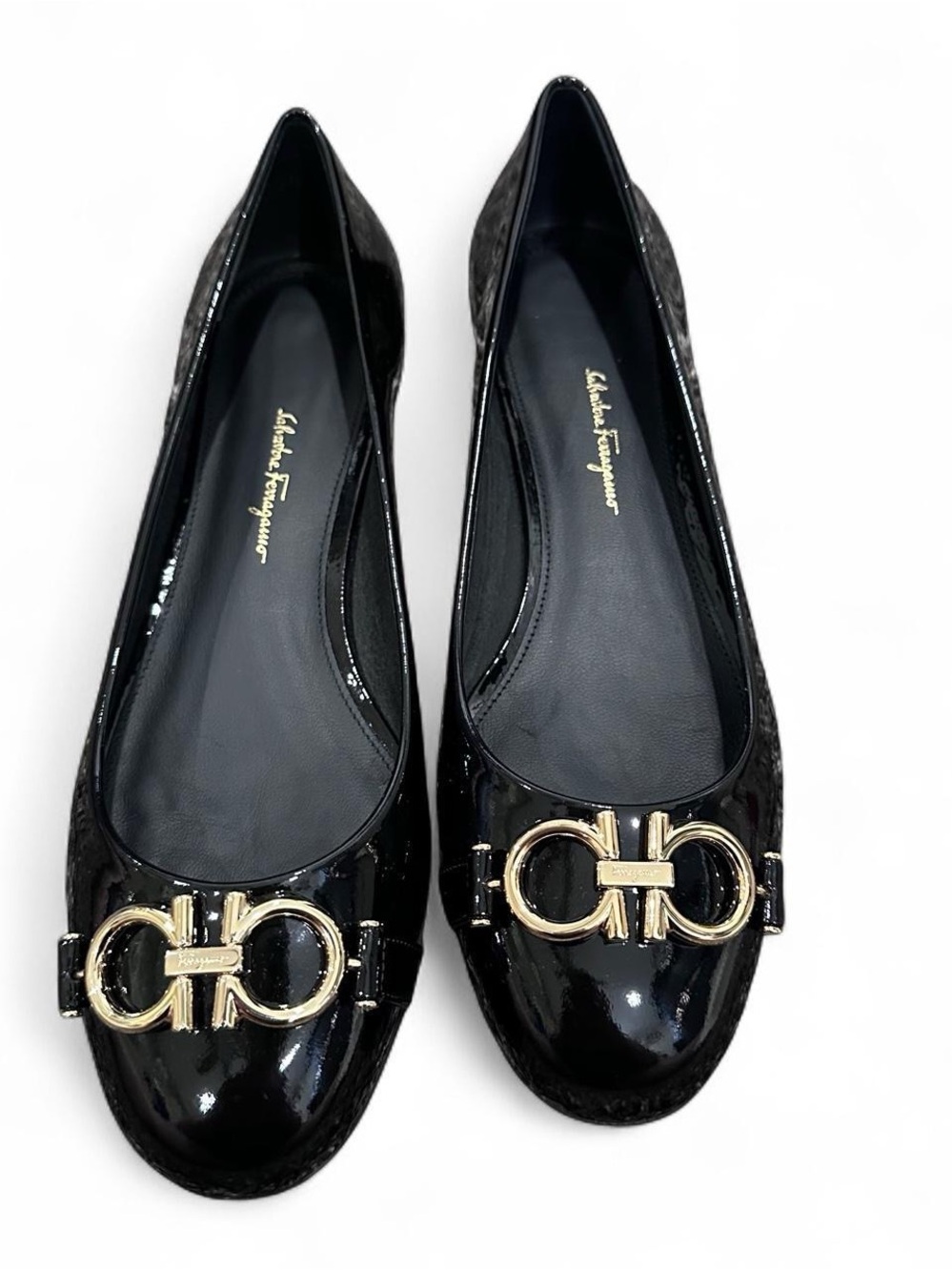 NWT Salvatore Ferragamo Garda Patent Leather Gancini Flats Black Size 9